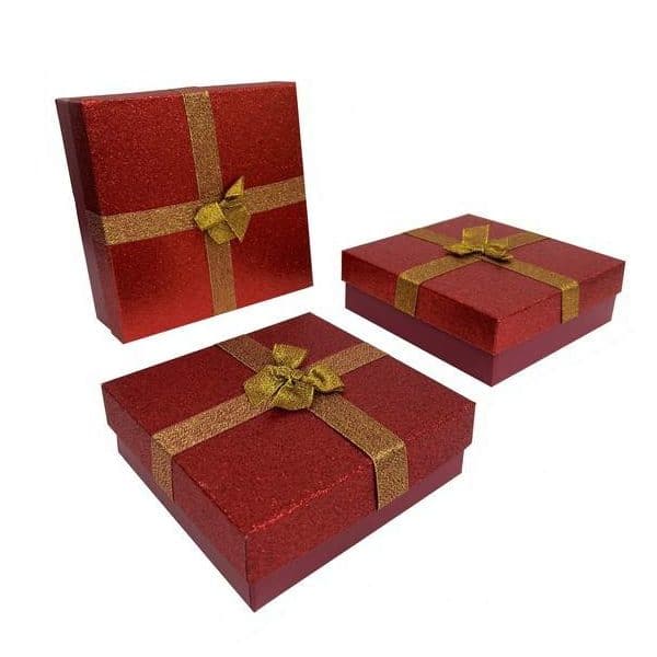 סט 3 קופסאות קרטון מרובעות-אדום של חברת דקל בע"מ
