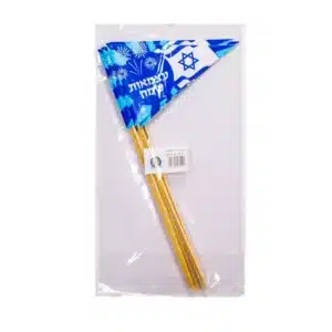 חבילת 6 דגלי ישראל משולשים גובה 30 ס"מ של חברת דקל בע"מ